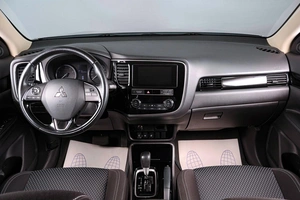 Внедорожник Mitsubishi Outlander 2020 года, 2289000 рублей, Тюмень