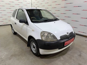 Хетчбэк Toyota Vitz 2000 года, 249000 рублей, Красноярск