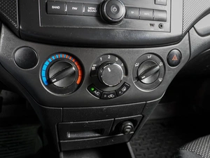 Седан Chevrolet Aveo 2010 года, 379000 рублей, Воронеж