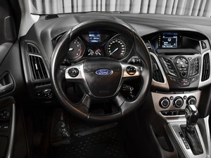 Хетчбэк Ford Focus 2013 года, 799000 рублей, Ставрополь