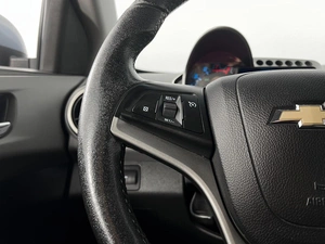 Седан Chevrolet Aveo 2013 года, 599000 рублей, Казань