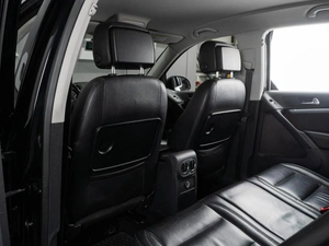 Внедорожник Volkswagen Tiguan 2012 года, 1400000 рублей, Тюмень