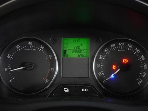 Хетчбэк Skoda Fabia 2012 года, 470000 рублей, Воронеж