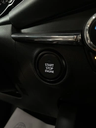 Хетчбэк Mazda 3 2019 года, 1987000 рублей, Солонцы