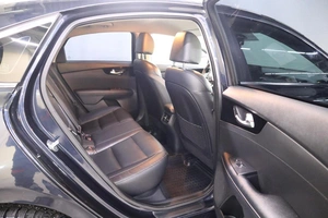 Седан Kia Cerato 2019 года, 1895000 рублей, Брянск