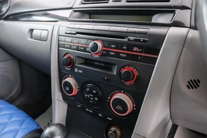 Хетчбэк Mazda Axela 2004 года, 599000 рублей, Красноярск