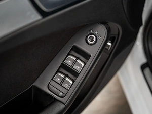 Седан Audi A4 2012 года, 1450000 рублей, Красноярск