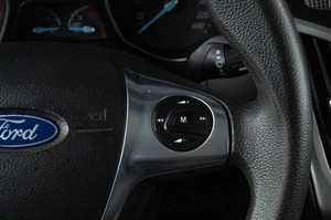 Хетчбэк Ford Focus 2012 года, 879000 рублей, Челябинск