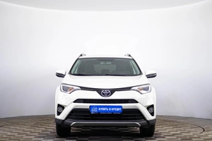 Внедорожник Toyota RAV4 2017 года, 2199000 рублей, Пермь