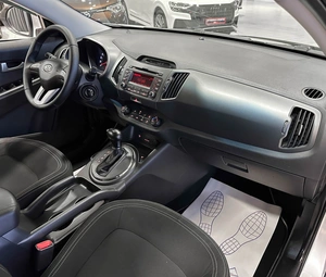 Внедорожник Kia Sportage 2011 года, 1087000 рублей, Красноярск