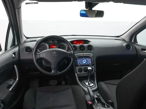 Хетчбэк Peugeot 308 2012 года, 619325 рублей, Москва
