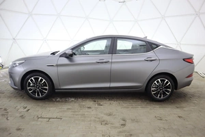 Лифтбек JAC J7 2023 года, 1849000 рублей, Обнинск