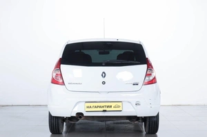 Хетчбэк Renault Sandero 2012 года, 459000 рублей, Челябинск