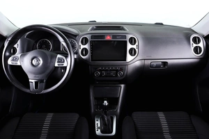 Внедорожник Volkswagen Tiguan 2011 года, 1429000 рублей, Пермь