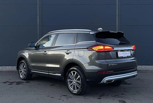 Внедорожник Geely Atlas Pro 2024 года, 2130000 рублей, Солонцы