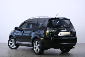 Внедорожник Mitsubishi Outlander 2007 года, 1199000 рублей, Омск