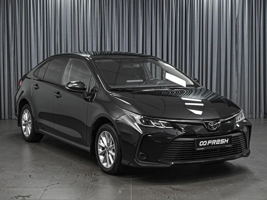 Седан Toyota Corolla 2019 года, 1714000 рублей, Ставрополь