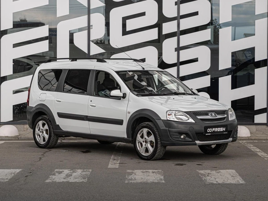 Универсал ВАЗ (LADA) Largus Cross 2019 года, 940000 рублей, Краснодар