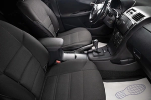 Седан Toyota Corolla 2008 года, 719000 рублей, Оренбург