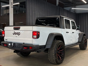 Пикап Jeep Gladiator 2022 года, 6880000 рублей, Павловская Слобода