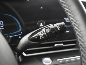 Седан Hyundai Elantra 2024 года, 2178100 рублей, Казань