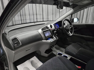 Минивэн Honda Stream 2011 года, 1095000 рублей, Красноярск