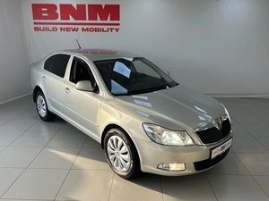 Хэтчбек Skoda Octavia 2012 года, 1195000 рублей, Смоленск