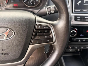Седан Hyundai Solaris 2019 года, 1414000 рублей, Ставрополь