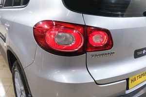 Внедорожник Volkswagen Tiguan 2011 года, 1229000 рублей, Новокузнецк