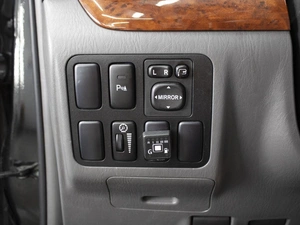Внедорожник Toyota Land Cruiser Prado 2008 года, 2460000 рублей, Омск