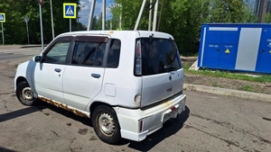 Минивэн Nissan Cube 2002 года, 175000 рублей, Красноярск