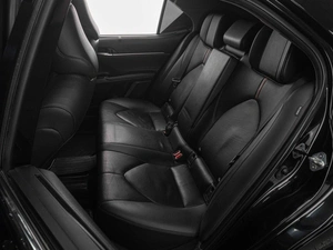 Седан Toyota Camry 2019 года, 2799000 рублей, Тюмень