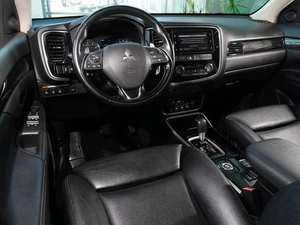 Внедорожник Mitsubishi Outlander 2017 года, 2398000 рублей, Тверь