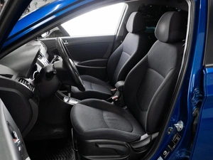 Седан Hyundai Solaris 2013 года, 840000 рублей, Тюмень