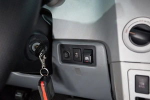 Пикап Toyota Tundra 2008 года, 3499000 рублей, Красноярск