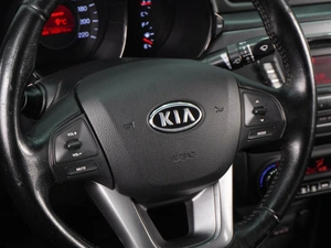 Седан Kia Rio 2012 года, 869000 рублей, Воронеж