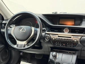 Седан Lexus ES 2013 года, 2049000 рублей, Красноярск