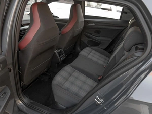 Хетчбэк Volkswagen Golf GTI 2020 года, 3649000 рублей, Саратов