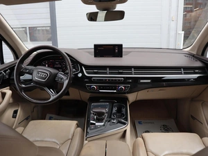 Внедорожник Audi Q7 2017 года, 3370000 рублей, Железногорск