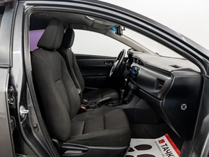 Седан Toyota Corolla 2013 года, 1300000 рублей, Красноярск