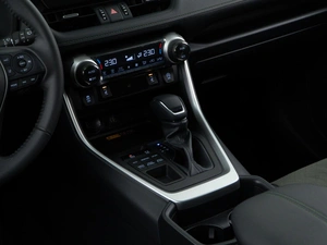 Внедорожник Toyota RAV4 2025 года, 4438888 рублей, Москва