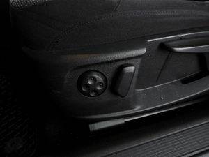 Седан Volkswagen Passat 2011 года, 854000 рублей, Воронеж