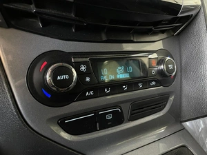 Хетчбэк Ford Focus 2012 года, 807000 рублей, Солонцы