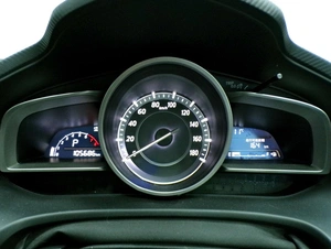 Хетчбэк Mazda Axela 2014 года, 1195000 рублей, Красноярск