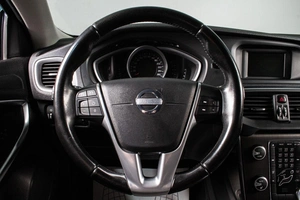 Хетчбэк Volvo V40 2014 года, 1339000 рублей, Сургут