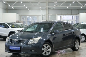 Седан Toyota Avensis 2009 года, 999000 рублей, Омск