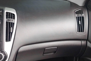 Хетчбэк Kia Ceed 2010 года, 929000 рублей, Тюмень