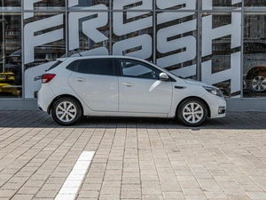 Хетчбэк Kia Rio 2016 года, 1116000 рублей, Ставрополь