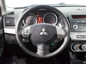 Седан Mitsubishi Lancer 2008 года, 549900 рублей, Казань