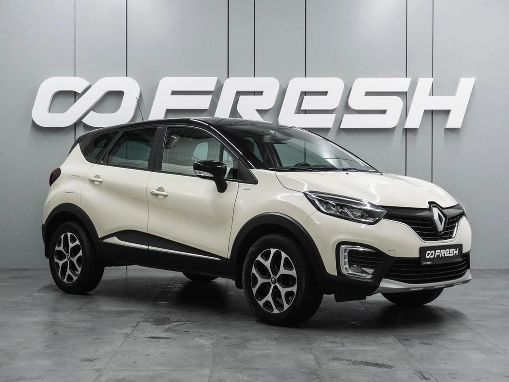 Внедорожник Renault Kaptur 2018 года, 1298000 рублей, Воронеж